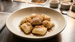 Pierogi leniwe z twarogu: miękkie kluseczki, które nie rozpadają się w gotowaniu