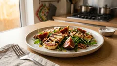 Sałatka z grillowanym halloumi i figami – szybki dressing balsamiczny w 5 minut